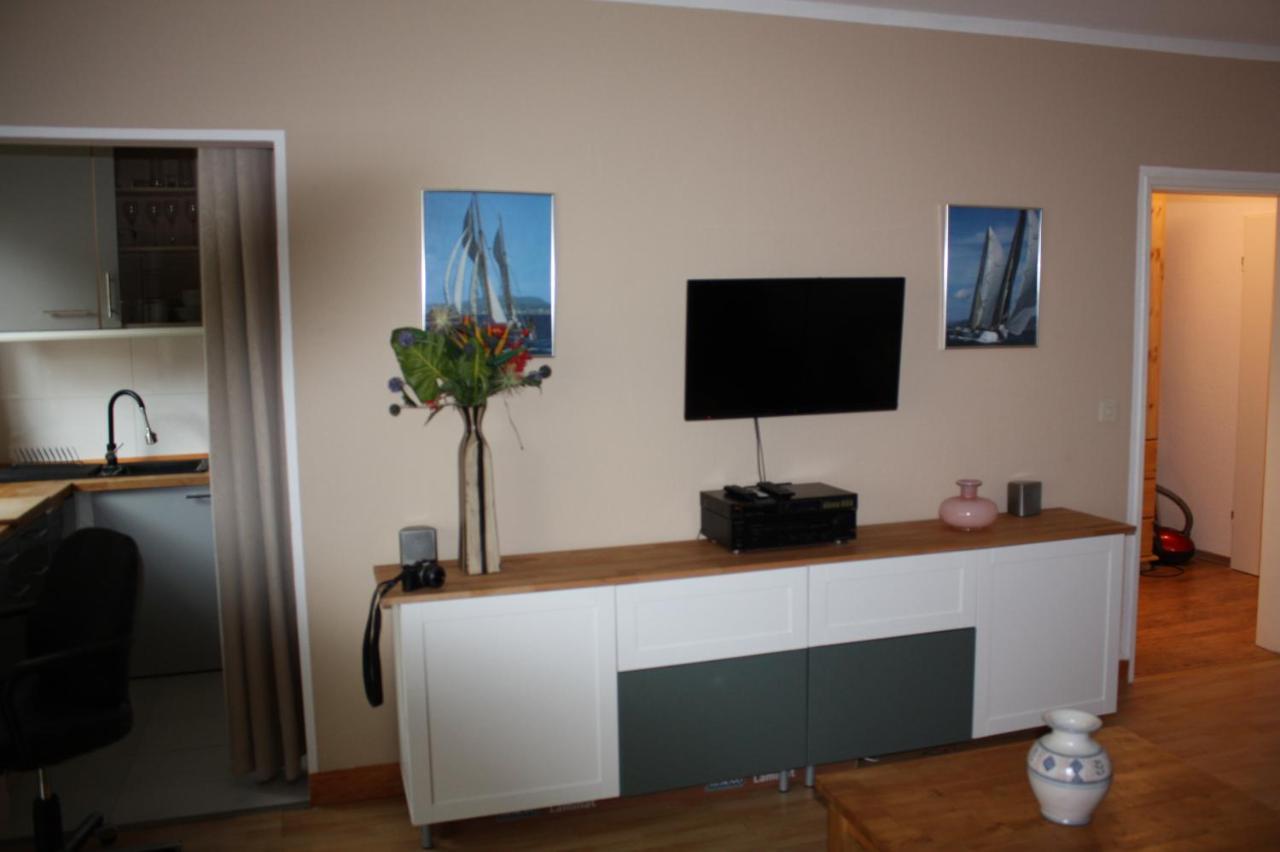 Zentral Gelegene Ferienwohnung Любек Екстер'єр фото